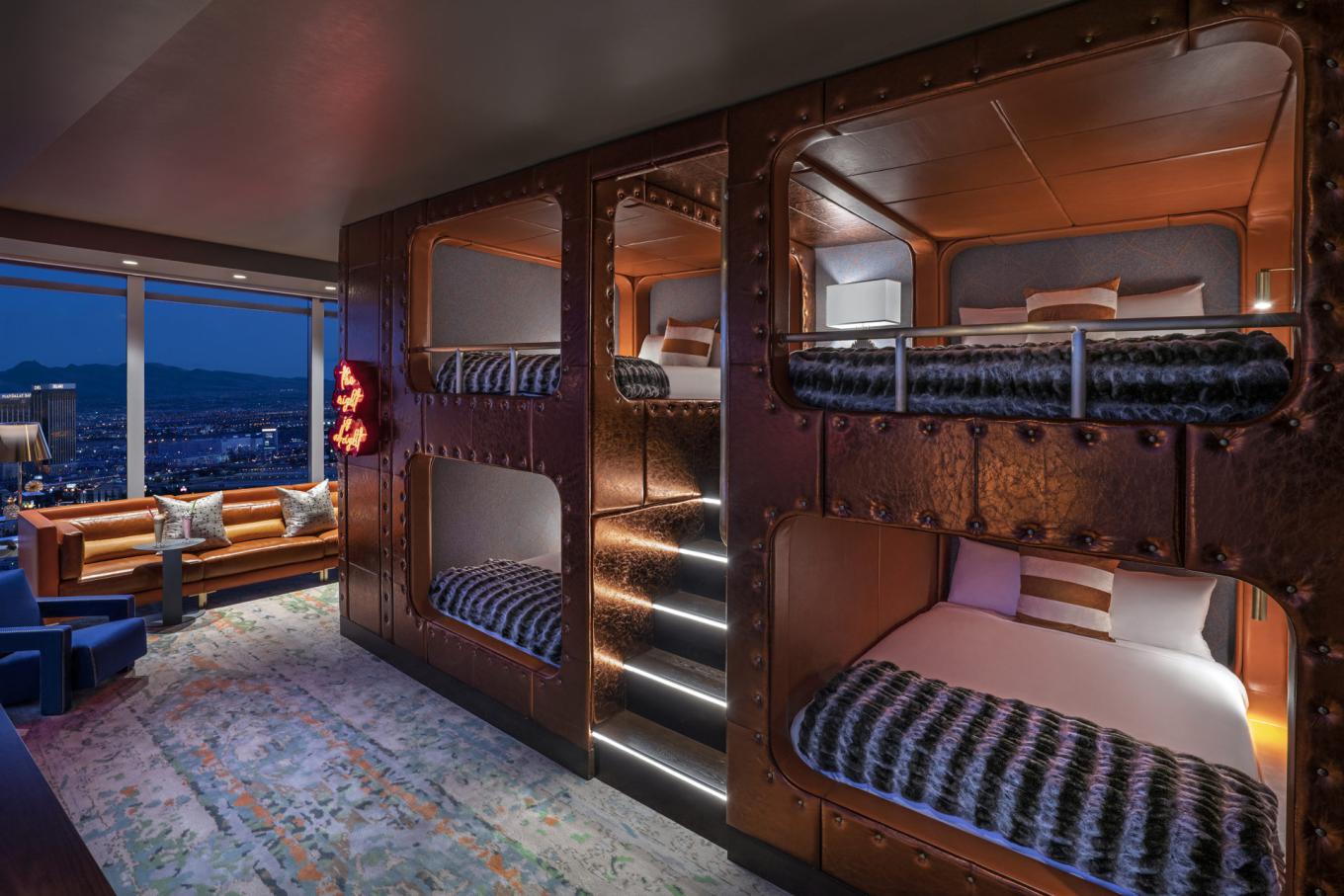 Palms Kingpin Bunk Beds